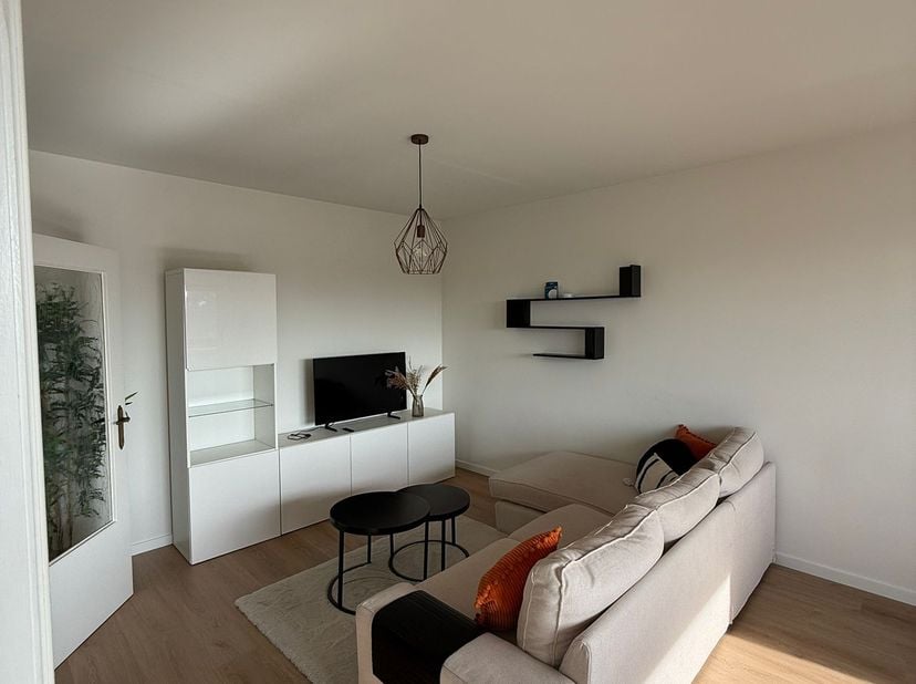 &lt;br /&gt;
Gezellig en instapklaar appartement met terras en garage in de Banneux-wijk&lt;br /&gt;
&lt;br /&gt;
Ben je op zoek naar een fijn plekje in Hasselt waar je